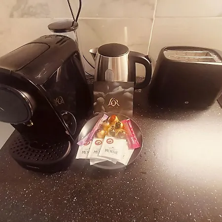 Appartement Superbe T2 De 95 M Nice